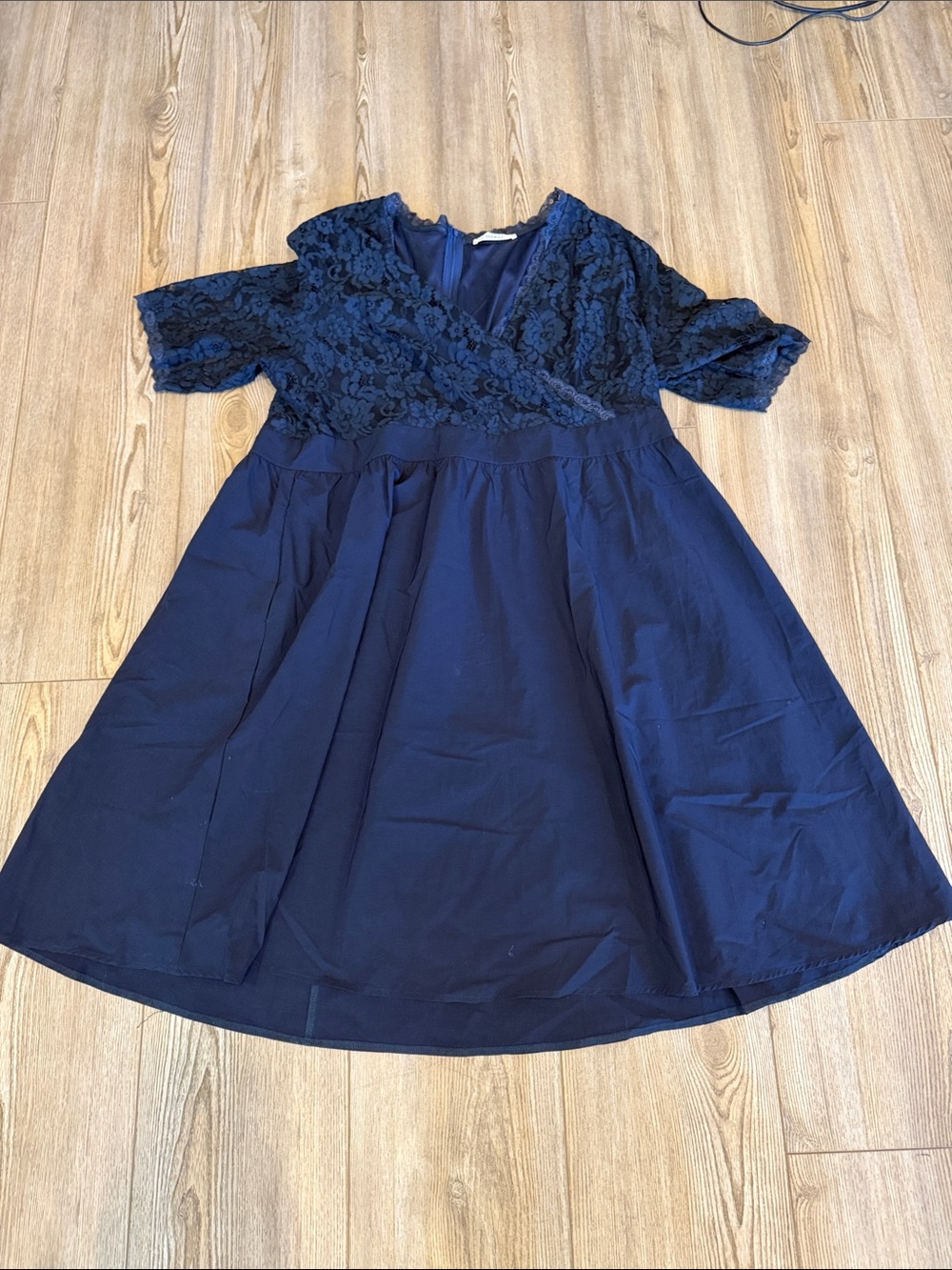 Elegant Navy Lace-Top Fit & Flare Formal Dress
